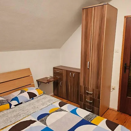 Give Peace A Chance - 10 Km From Sarajevo Center