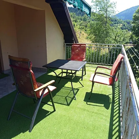 Give Peace A Chance - 10 Km From Sarajevo Center Casa de Férias Petrovici (Istocno Novo Sarajevo)