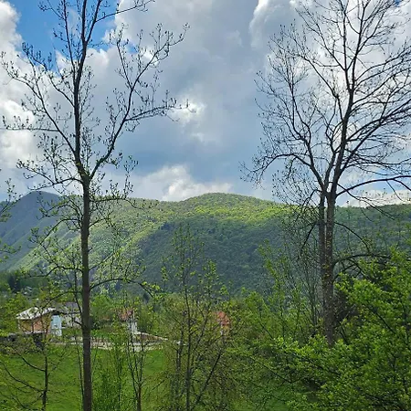 度假居 Give Peace A Chance - 10 Km From Sarajevo Center Petrovici (Istocno Novo Sarajevo)