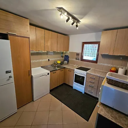 Give Peace A Chance - 10 Km From Sarajevo Center