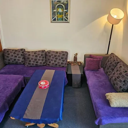 Give Peace A Chance - 10 Km From Sarajevo Center