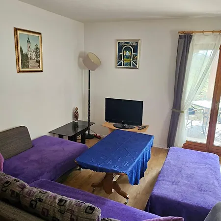 Give Peace A Chance - 10 Km From Sarajevo Center Casa de Férias